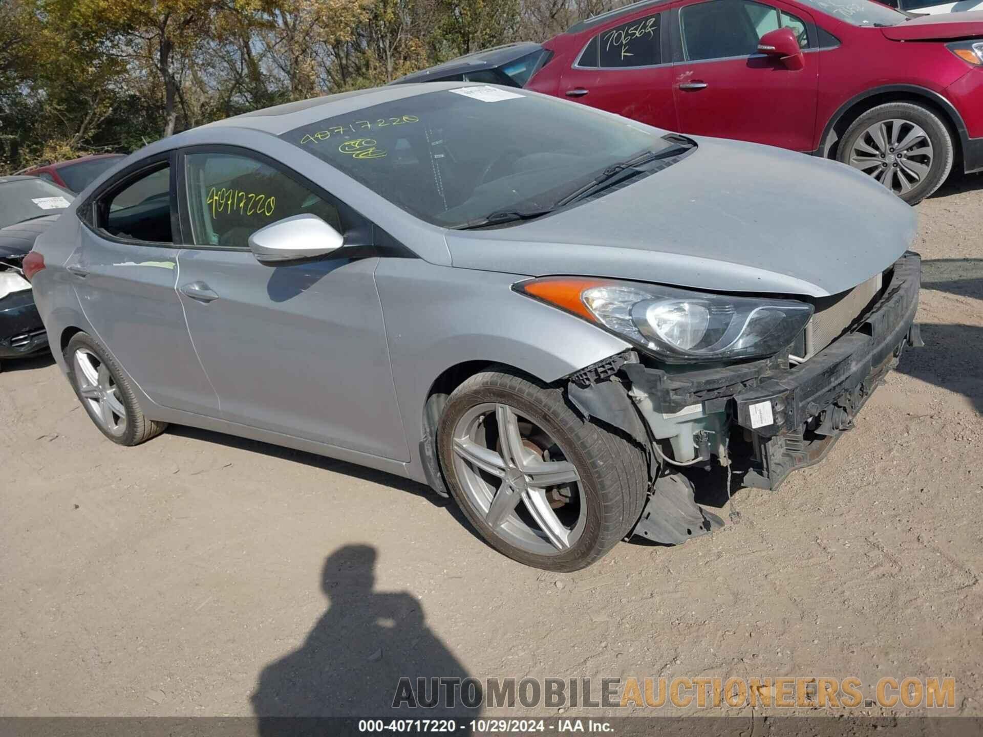 KMHDH4AE5DU598849 HYUNDAI ELANTRA 2013