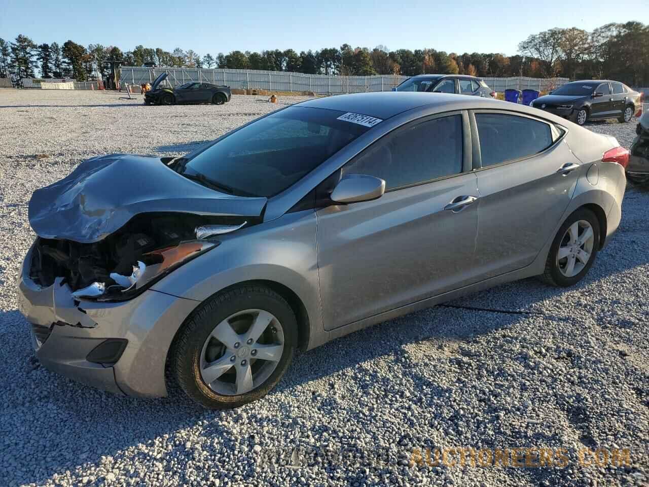 KMHDH4AE5DU726586 HYUNDAI ELANTRA 2013