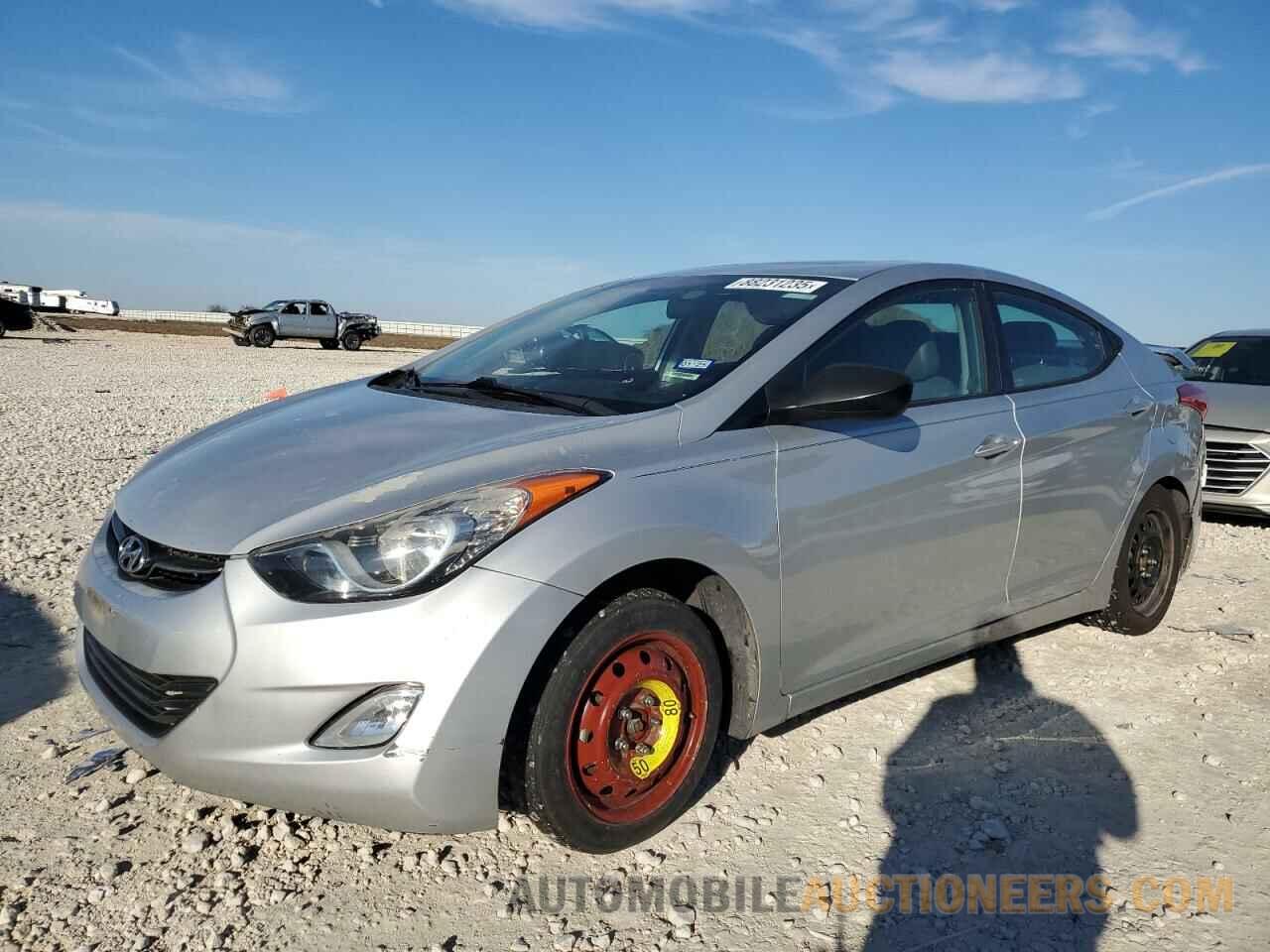 KMHDH4AE5DU988348 HYUNDAI ELANTRA 2013