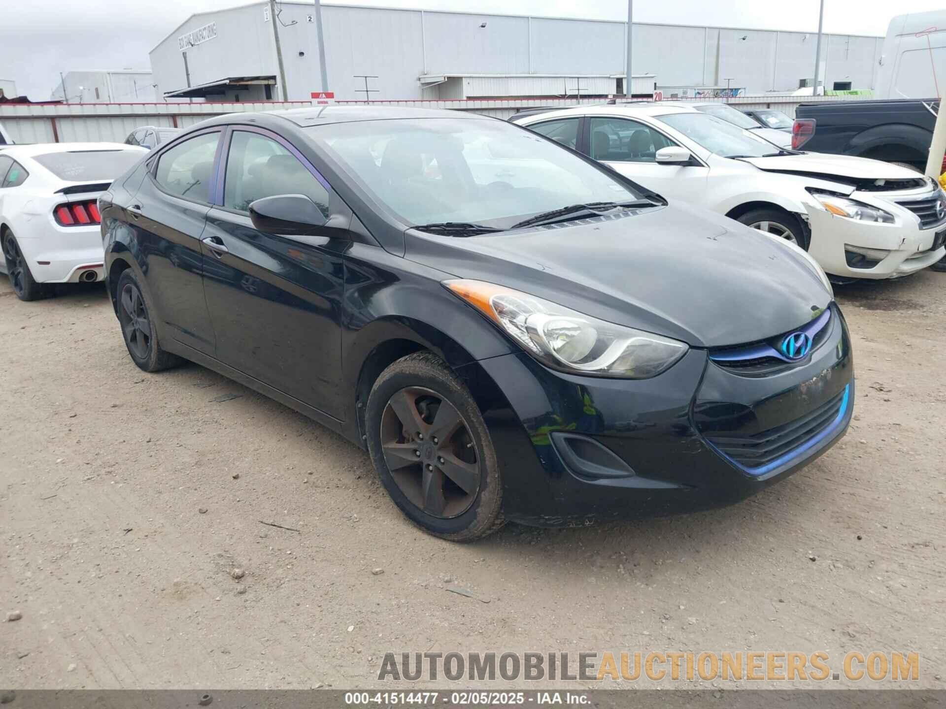 KMHDH4AE6BU118945 HYUNDAI ELANTRA 2011