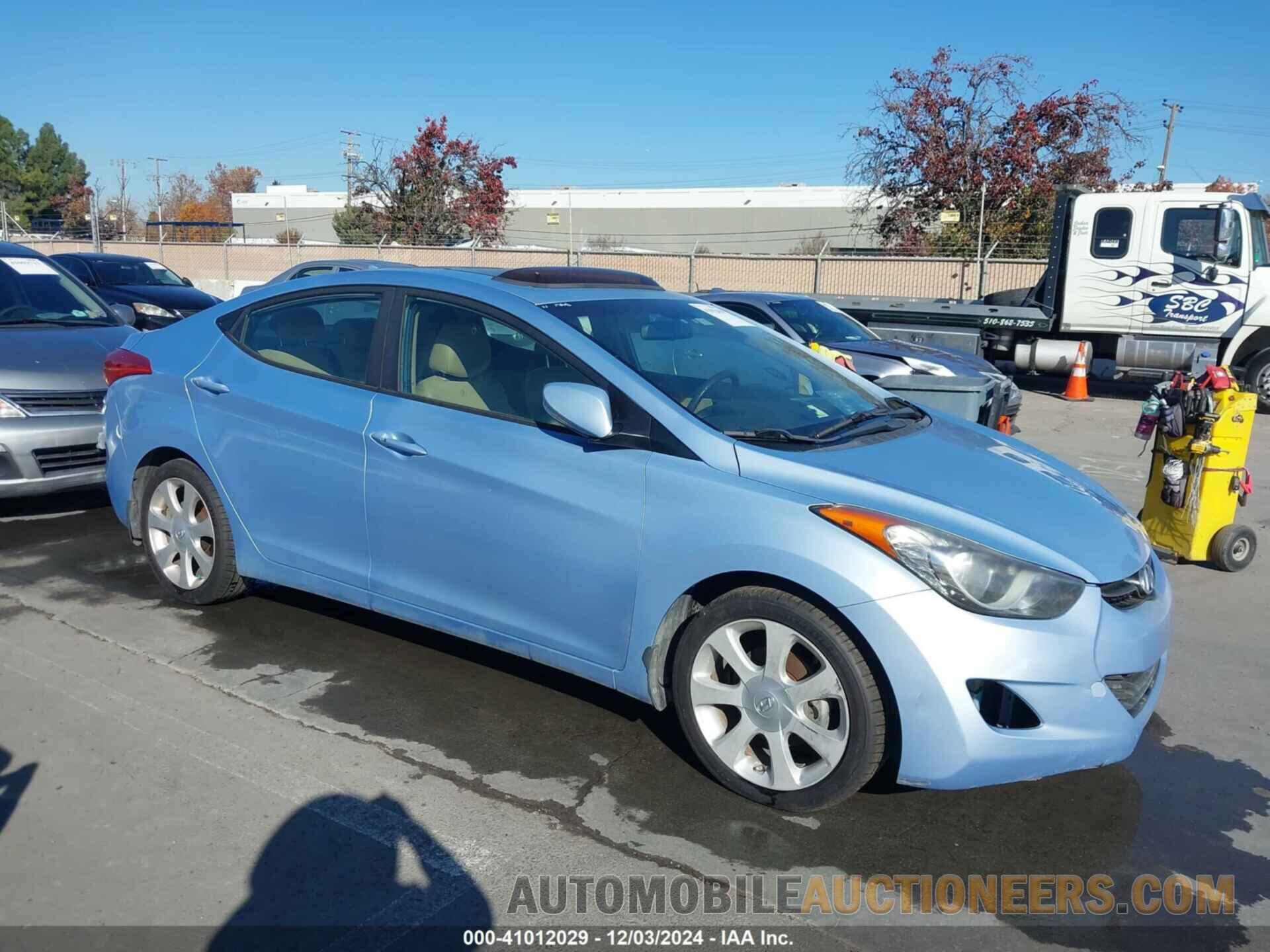 KMHDH4AE6DU530219 HYUNDAI ELANTRA 2013