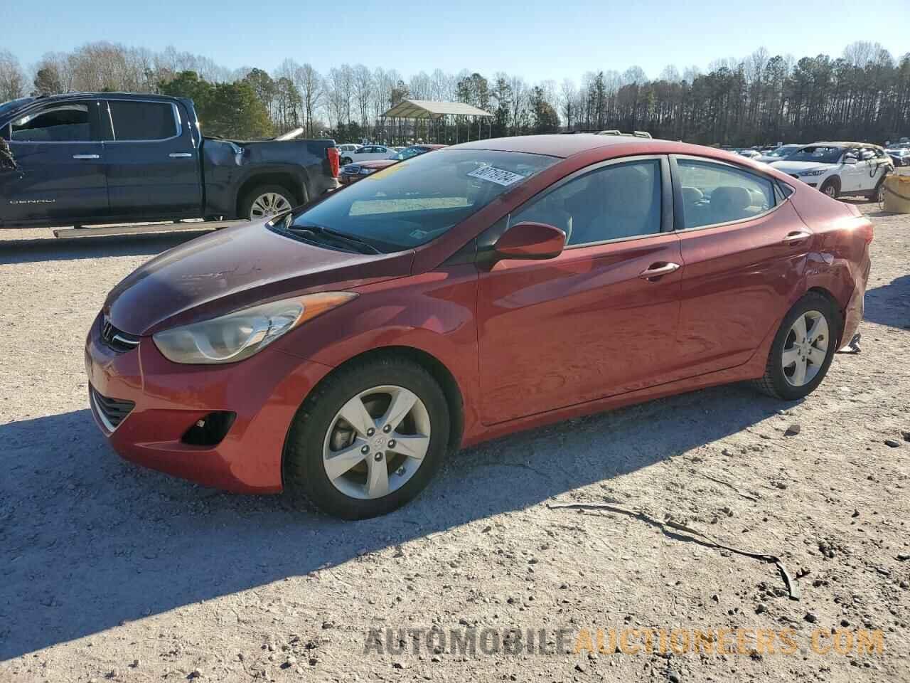 KMHDH4AE6DU597998 HYUNDAI ELANTRA 2013