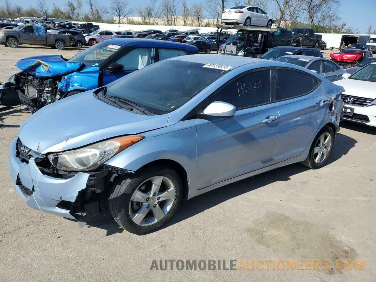 KMHDH4AE6DU775134 HYUNDAI ELANTRA 2013