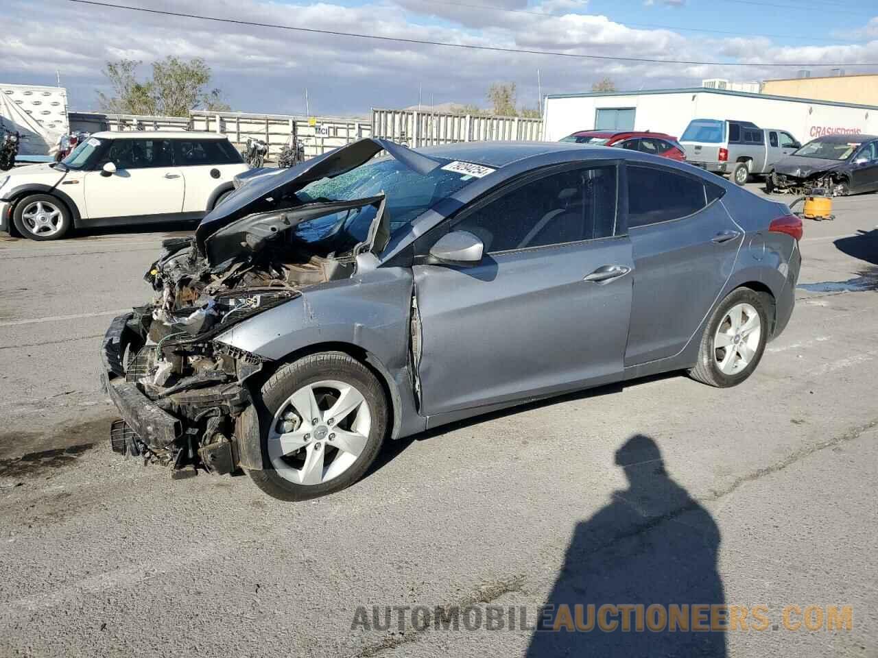 KMHDH4AE6DU997768 HYUNDAI ELANTRA 2013