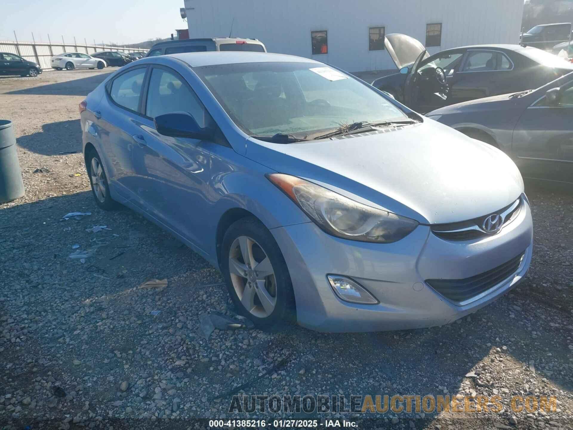 KMHDH4AE7DU532853 HYUNDAI ELANTRA 2013