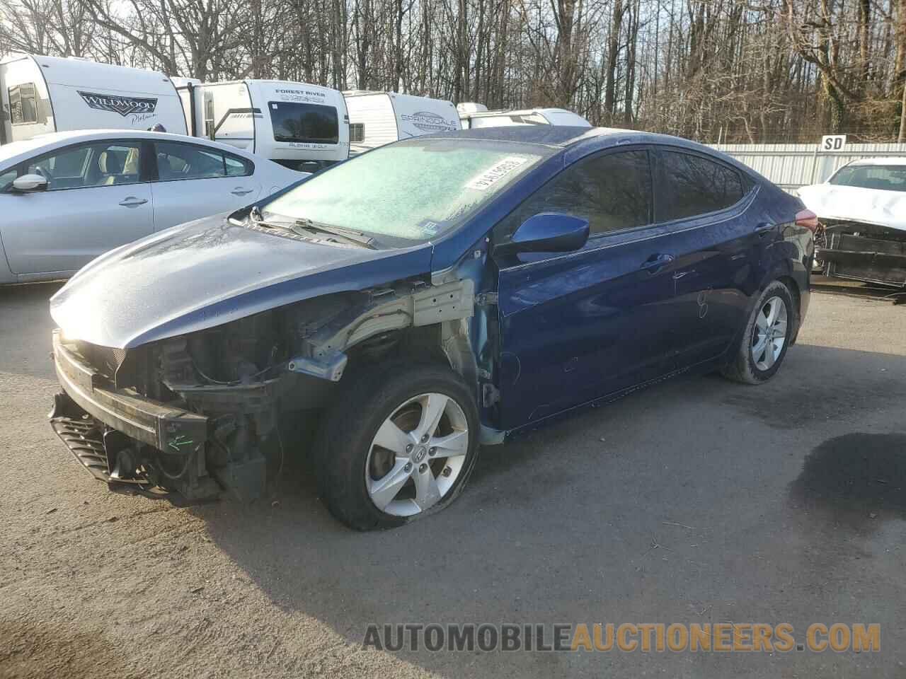 KMHDH4AE7DU560359 HYUNDAI ELANTRA 2013