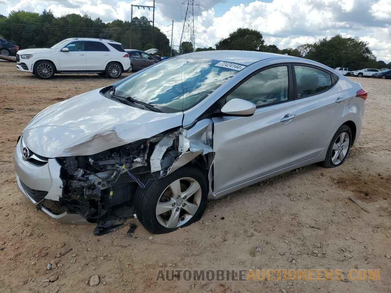 KMHDH4AE7DU656511 HYUNDAI ELANTRA 2013