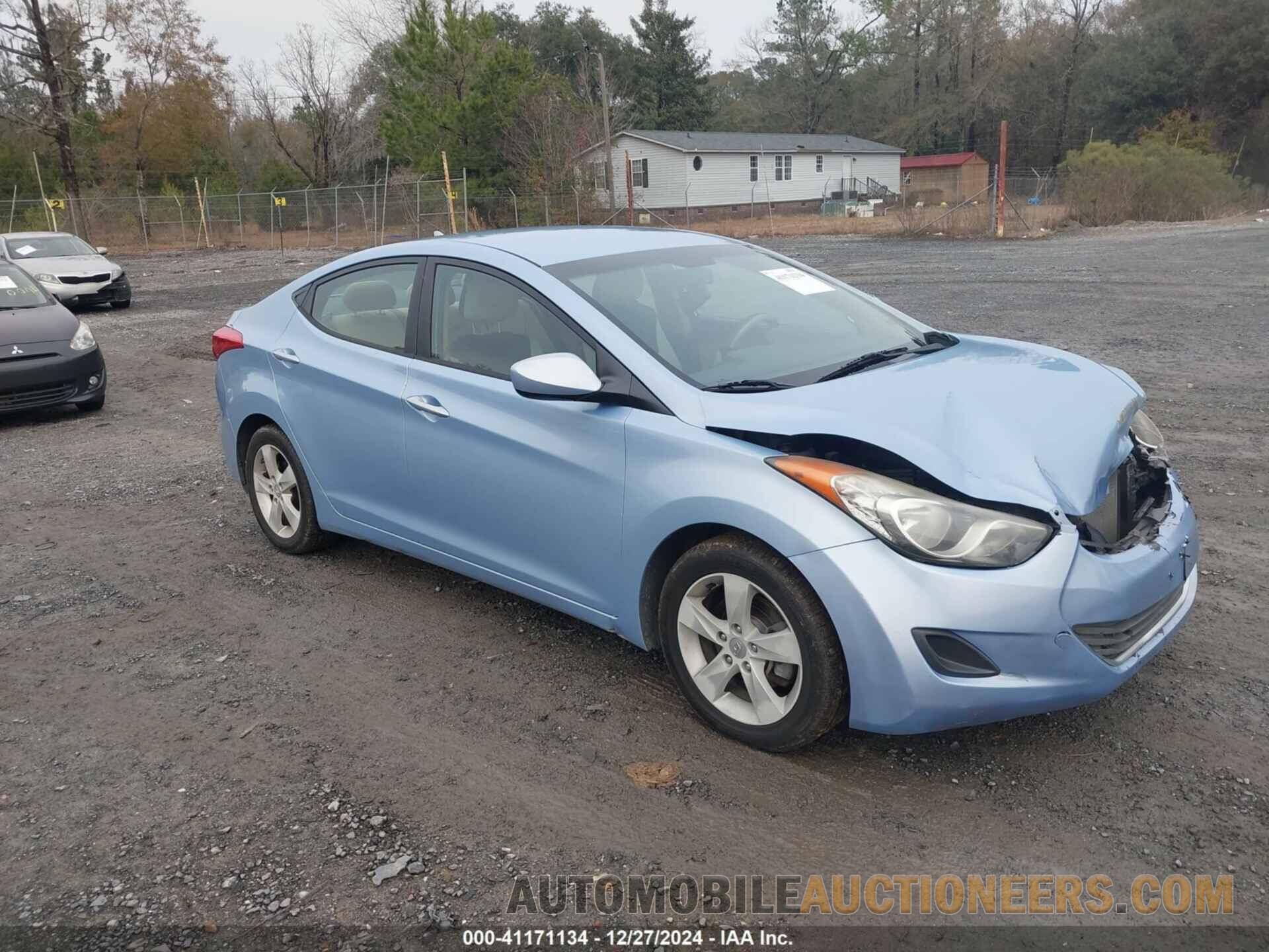 KMHDH4AE7DU723964 HYUNDAI ELANTRA 2013