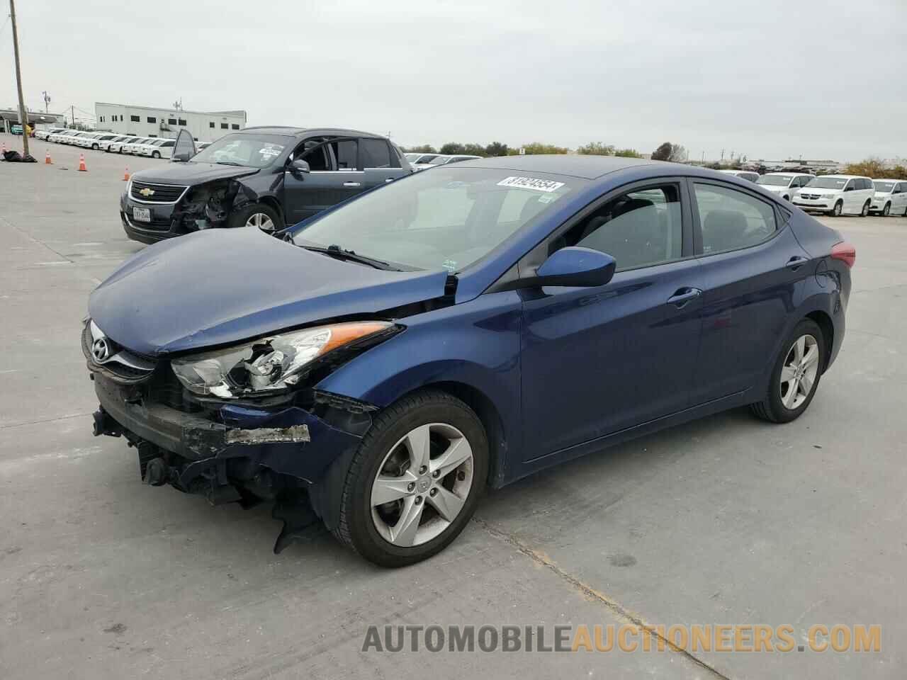 KMHDH4AE7DU724483 HYUNDAI ELANTRA 2013