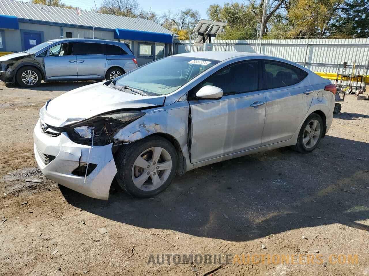 KMHDH4AE7DU862413 HYUNDAI ELANTRA 2013