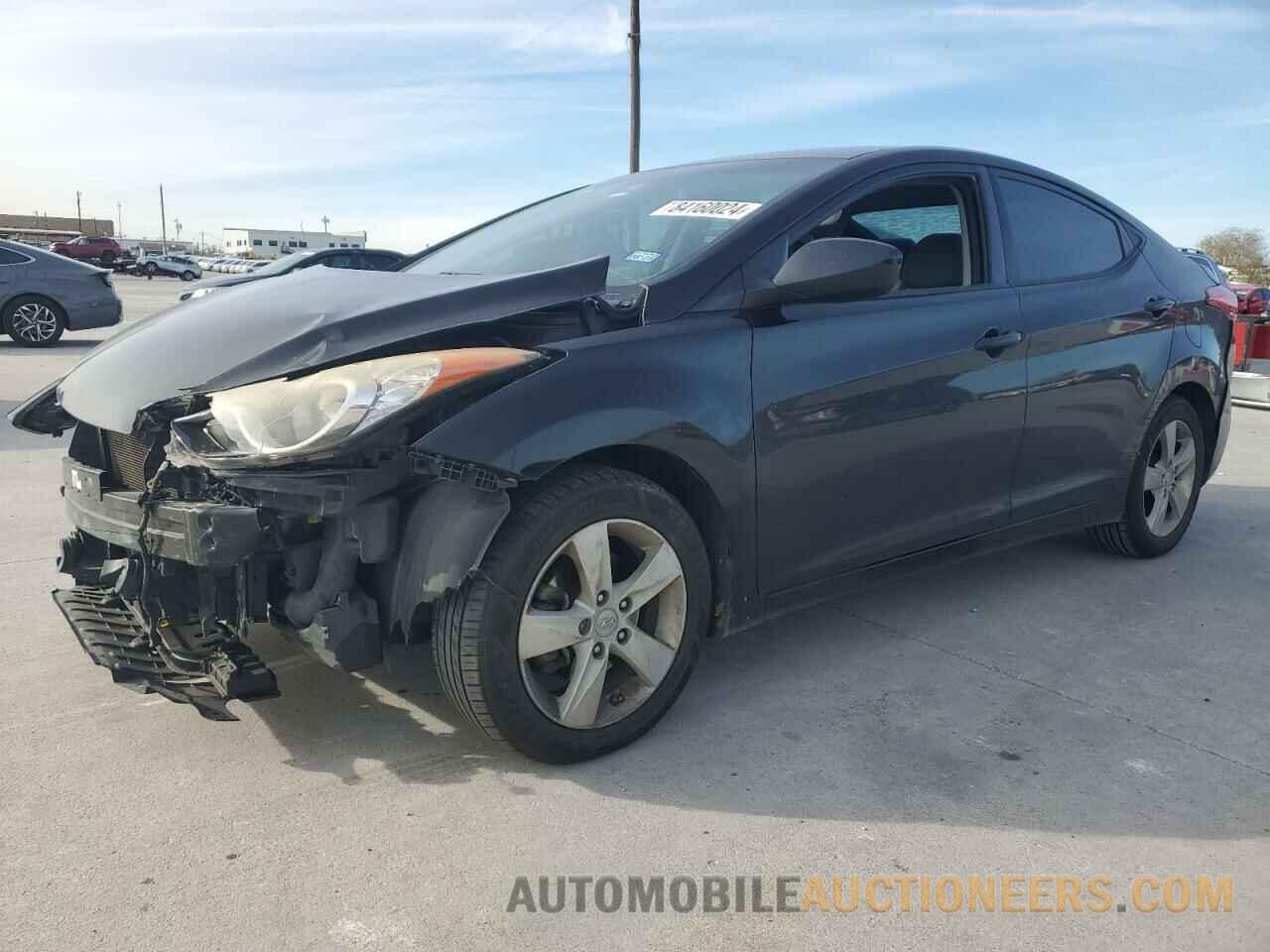 KMHDH4AE7DU871824 HYUNDAI ELANTRA 2013