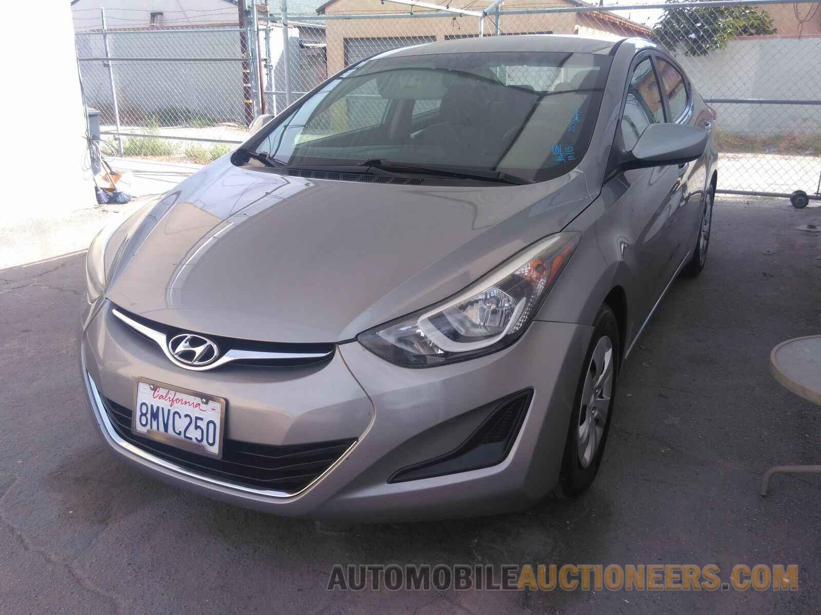 KMHDH4AE7GU542738 Hyundai Elantra 2016