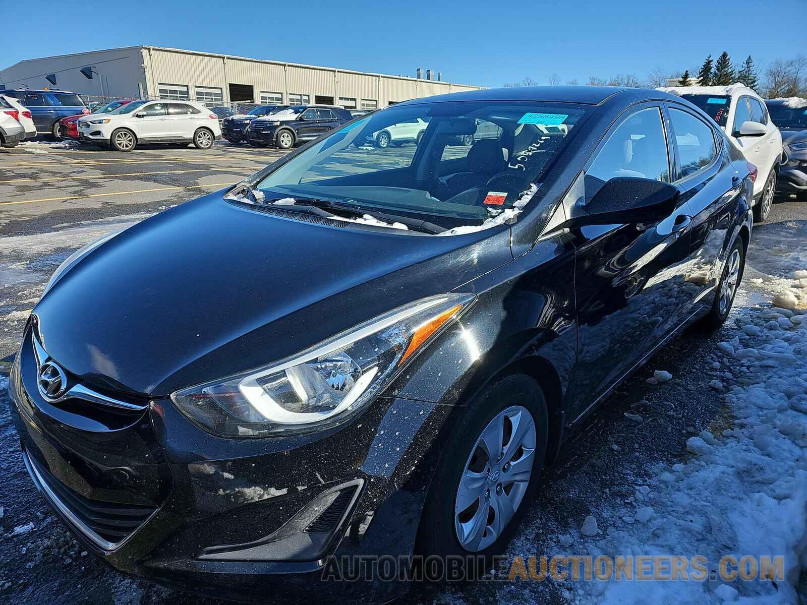 KMHDH4AE7GU544280 Hyundai Elantra SE 2016