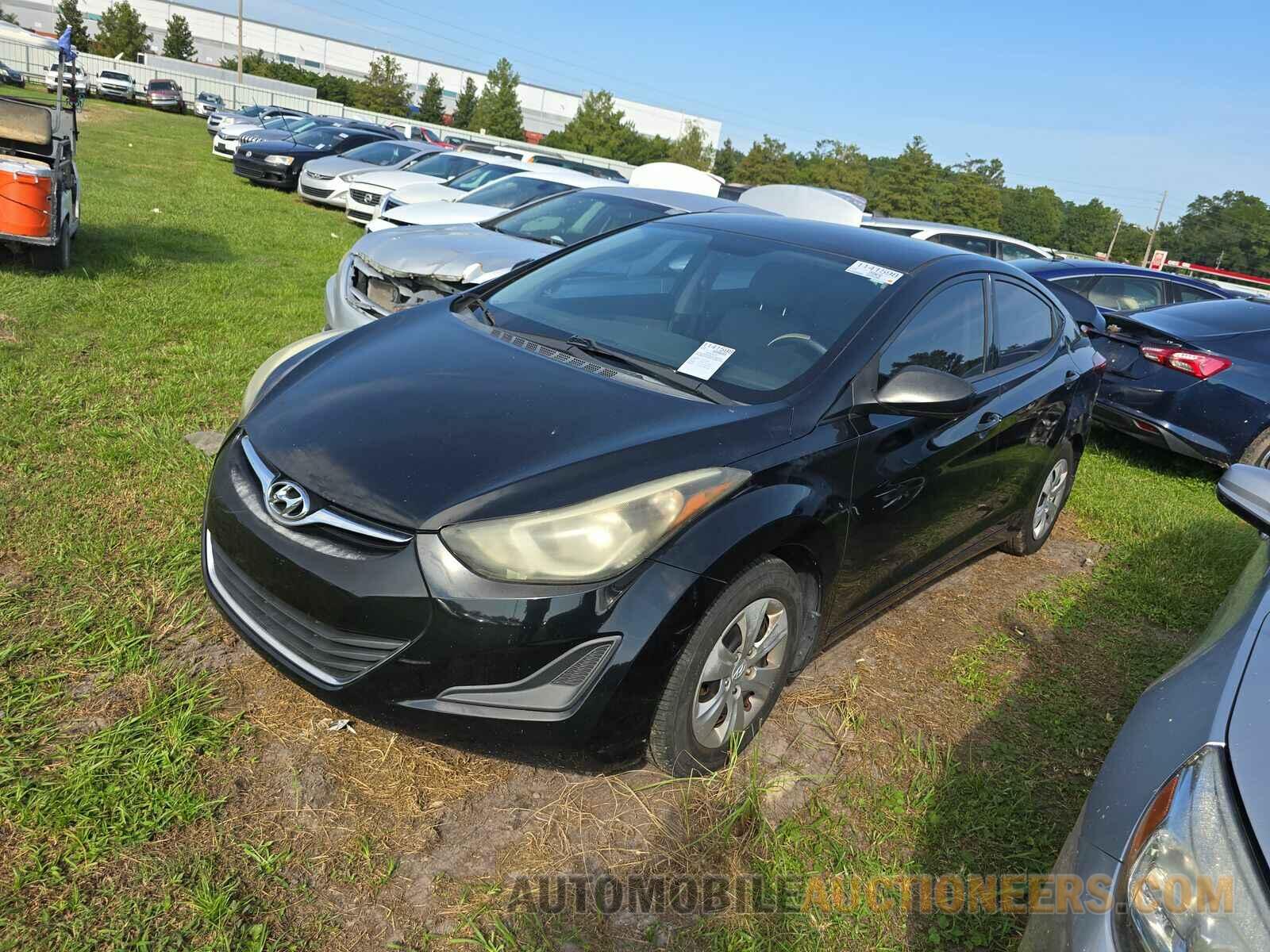 KMHDH4AE7GU601870 Hyundai Elantra SE 2016