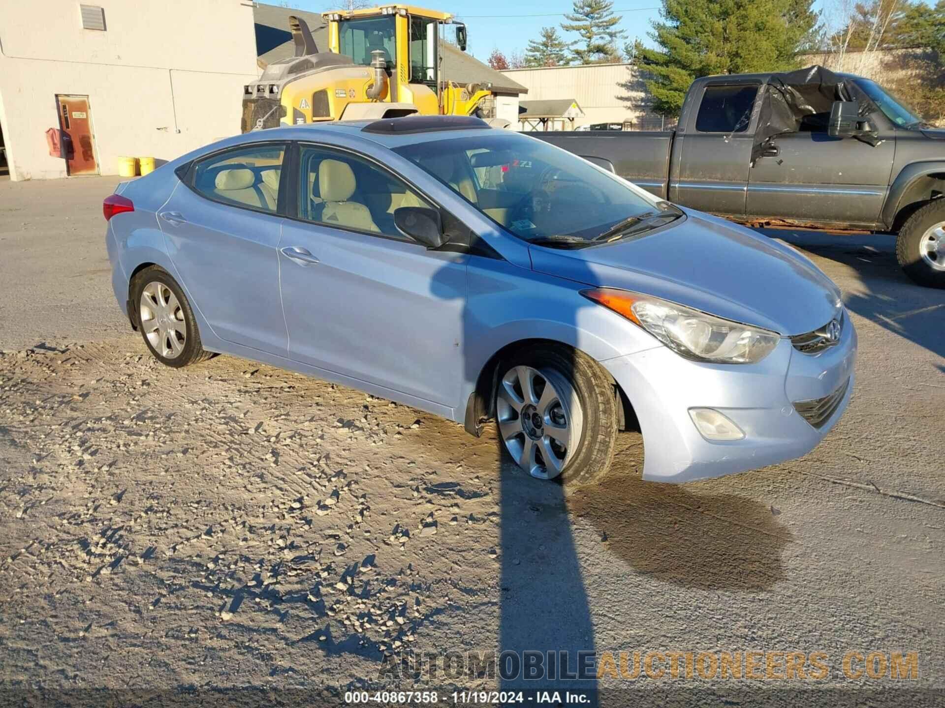 KMHDH4AE8DU536538 HYUNDAI ELANTRA 2013