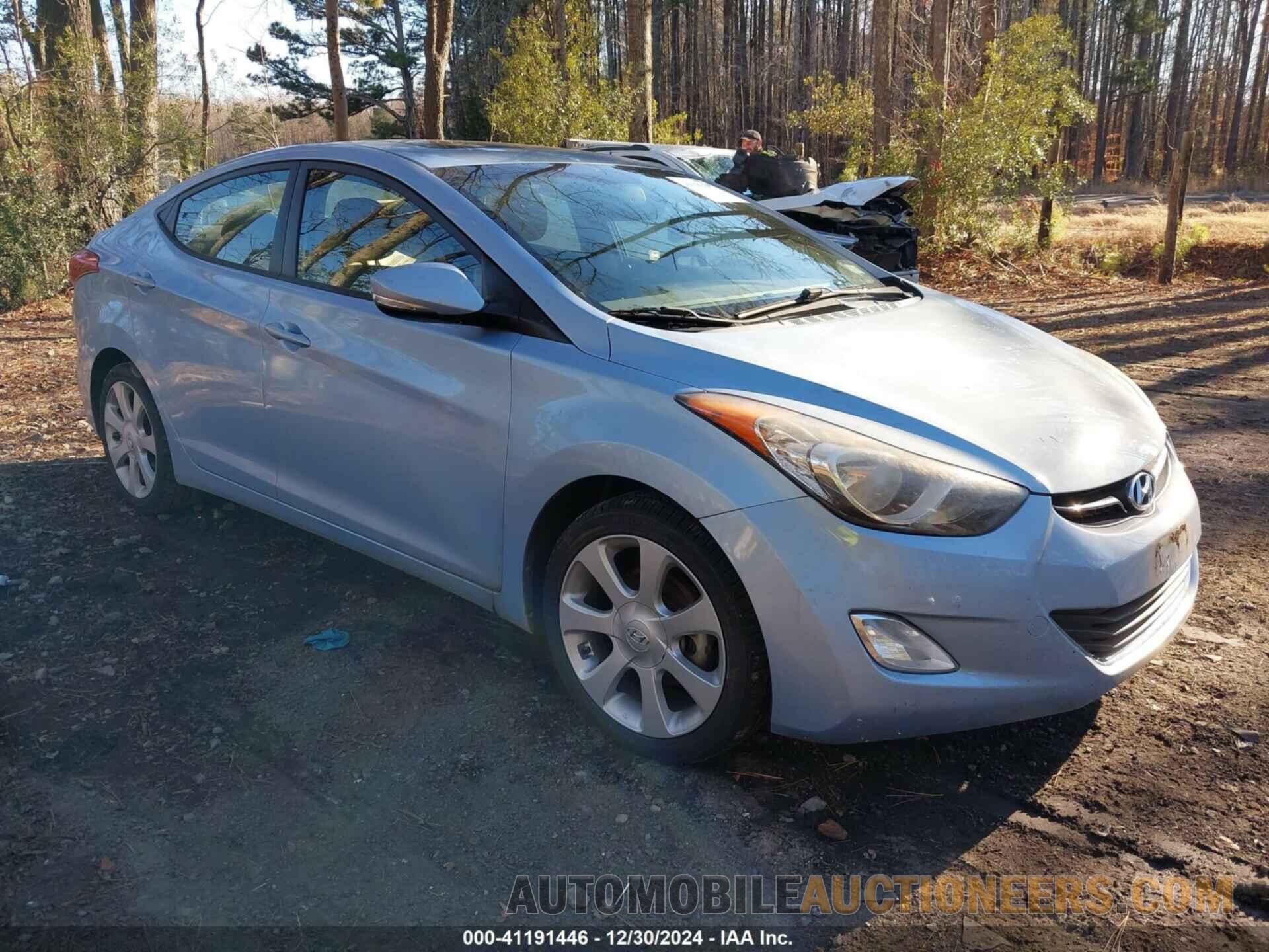 KMHDH4AE8DU559401 HYUNDAI ELANTRA 2013