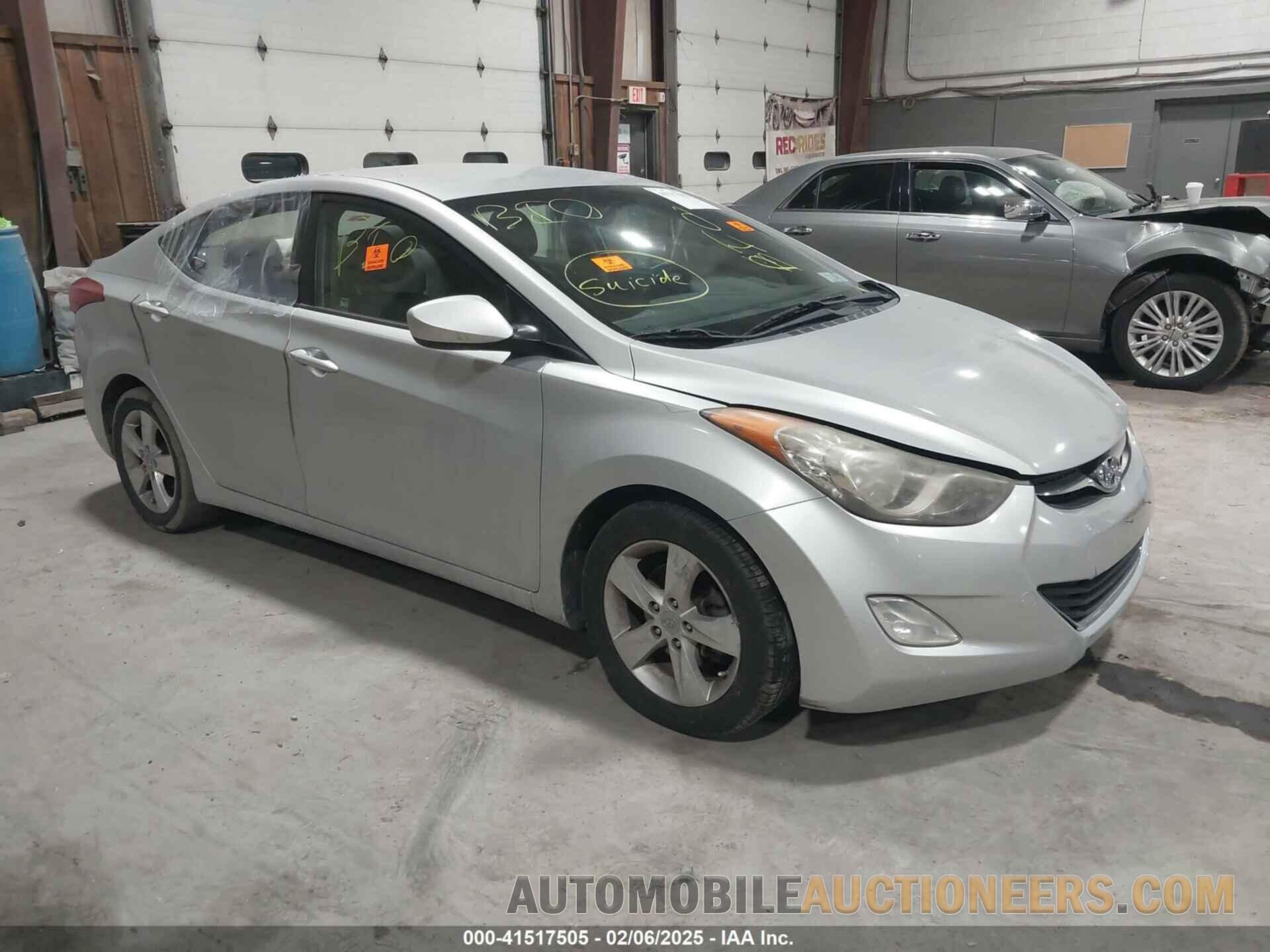 KMHDH4AE8DU613053 HYUNDAI ELANTRA 2013