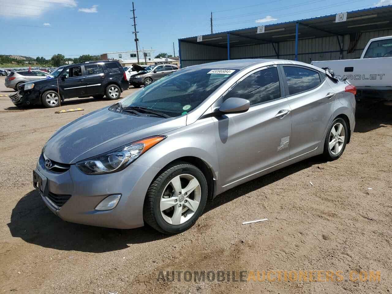 KMHDH4AE8DU897834 HYUNDAI ELANTRA 2013