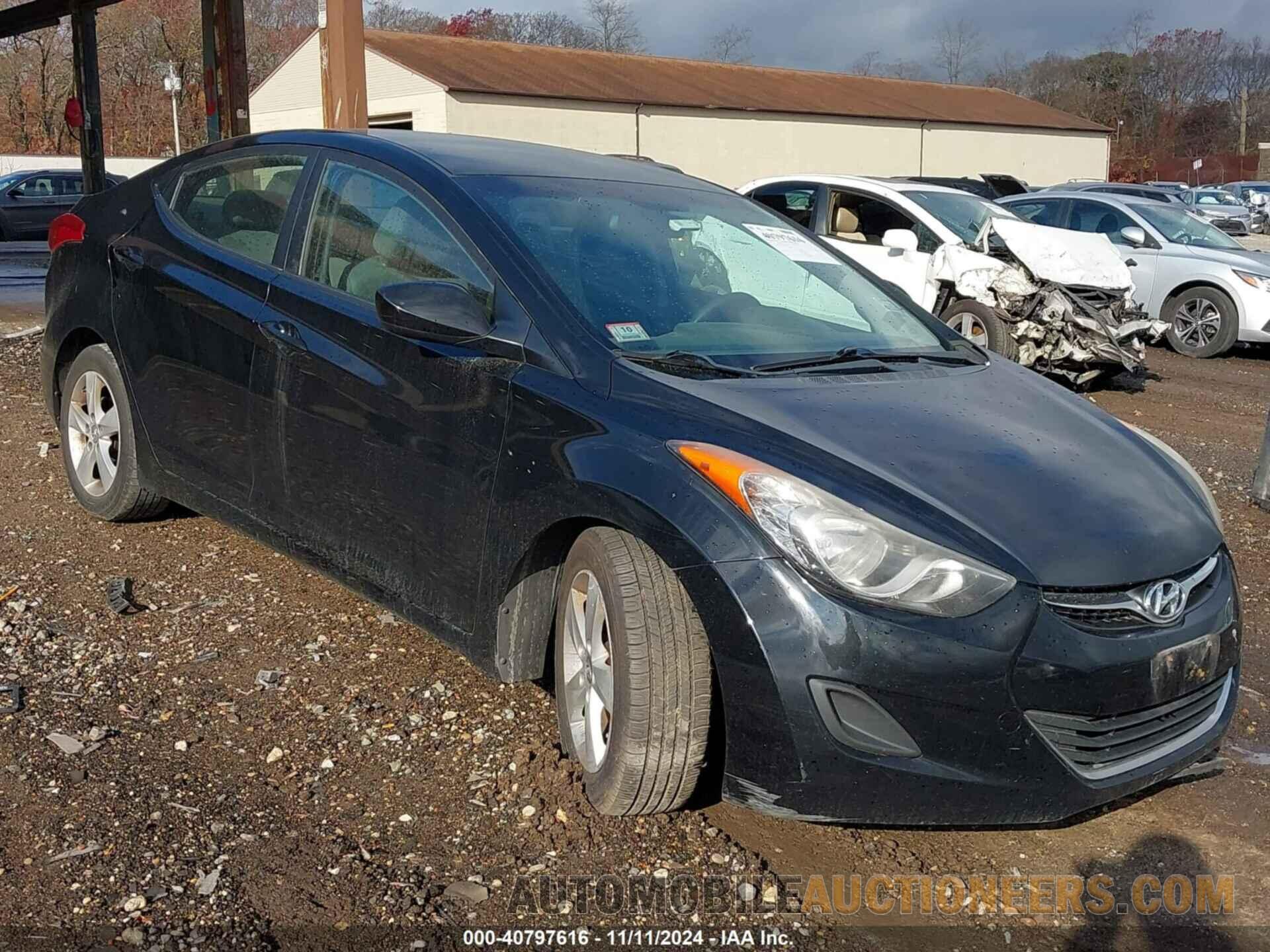 KMHDH4AE9BU131396 HYUNDAI ELANTRA 2011