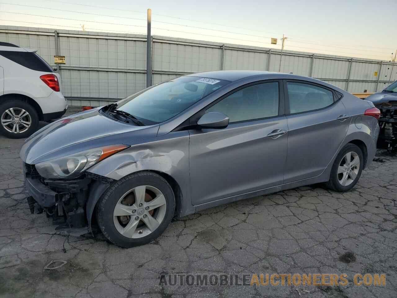 KMHDH4AE9DU489648 HYUNDAI ELANTRA 2013