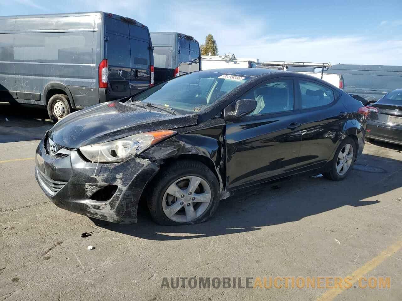 KMHDH4AE9DU583903 HYUNDAI ELANTRA 2013