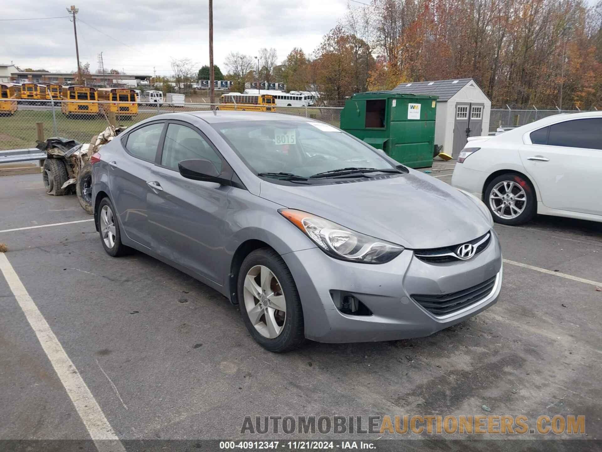 KMHDH4AE9DU663587 HYUNDAI ELANTRA 2013