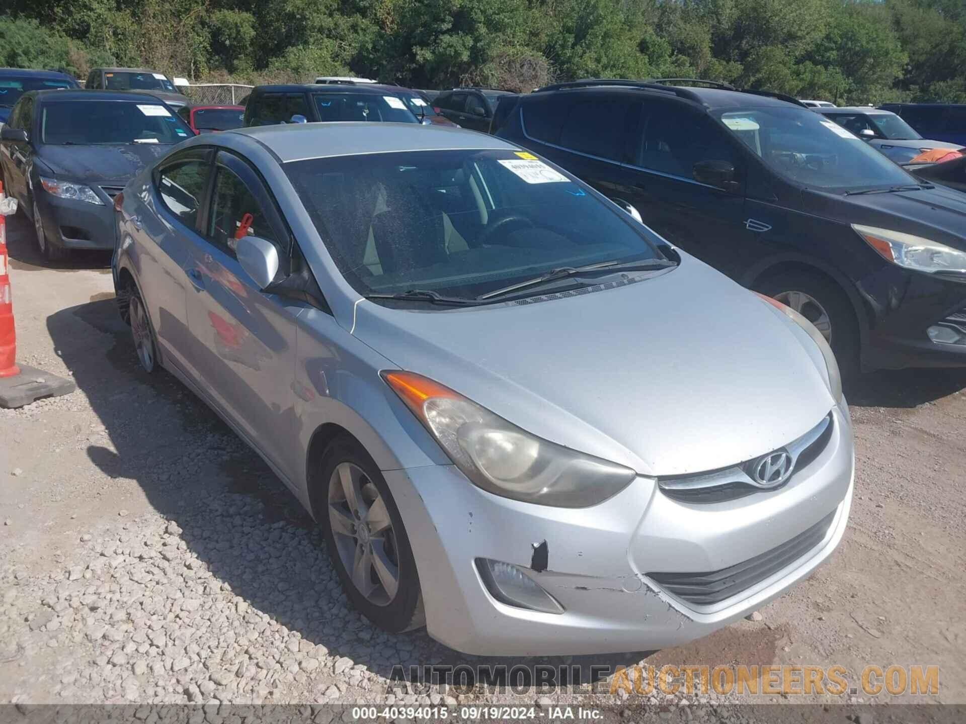 KMHDH4AE9DU957376 HYUNDAI ELANTRA 2013