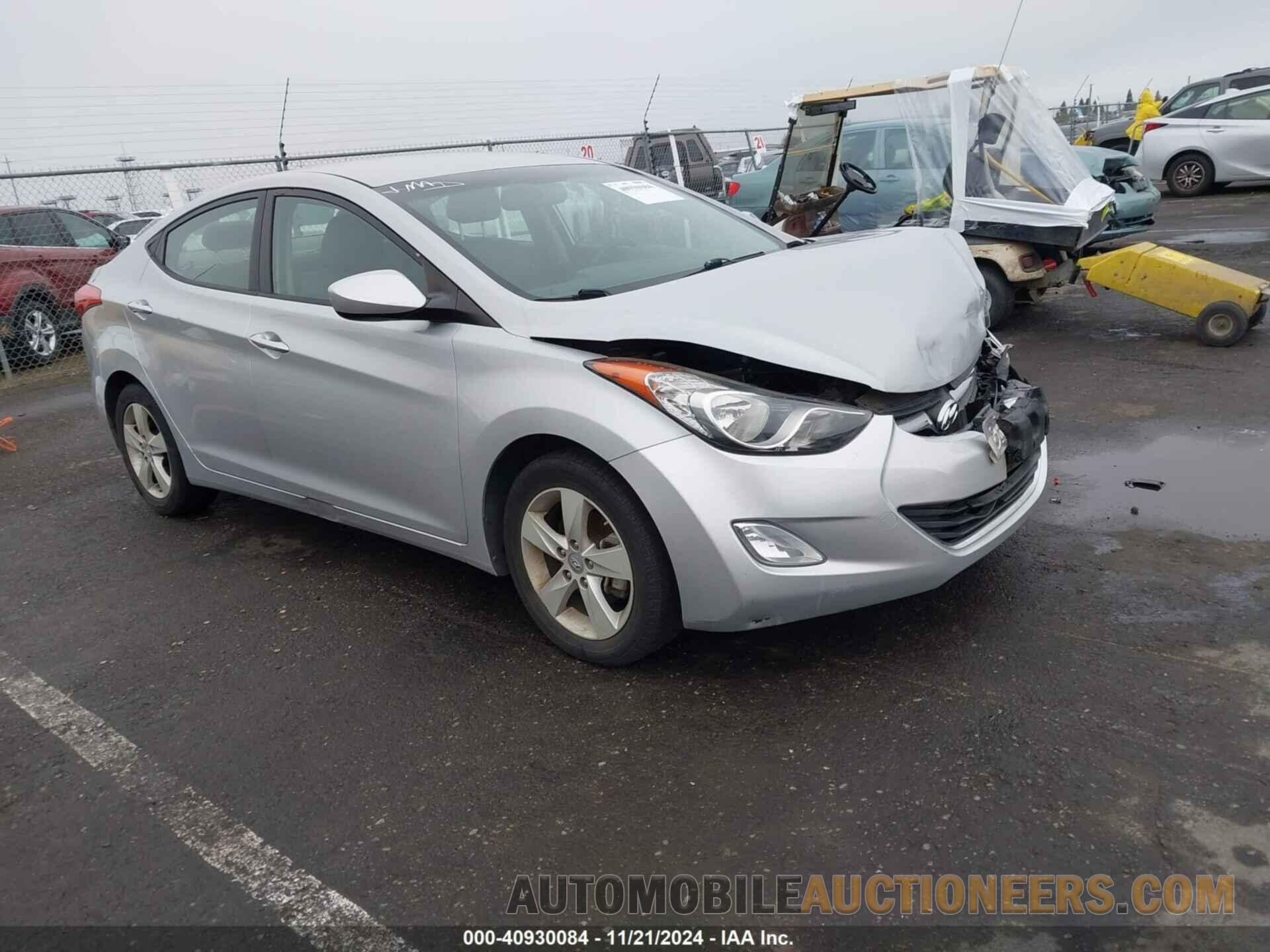 KMHDH4AE9DU985968 HYUNDAI ELANTRA 2013