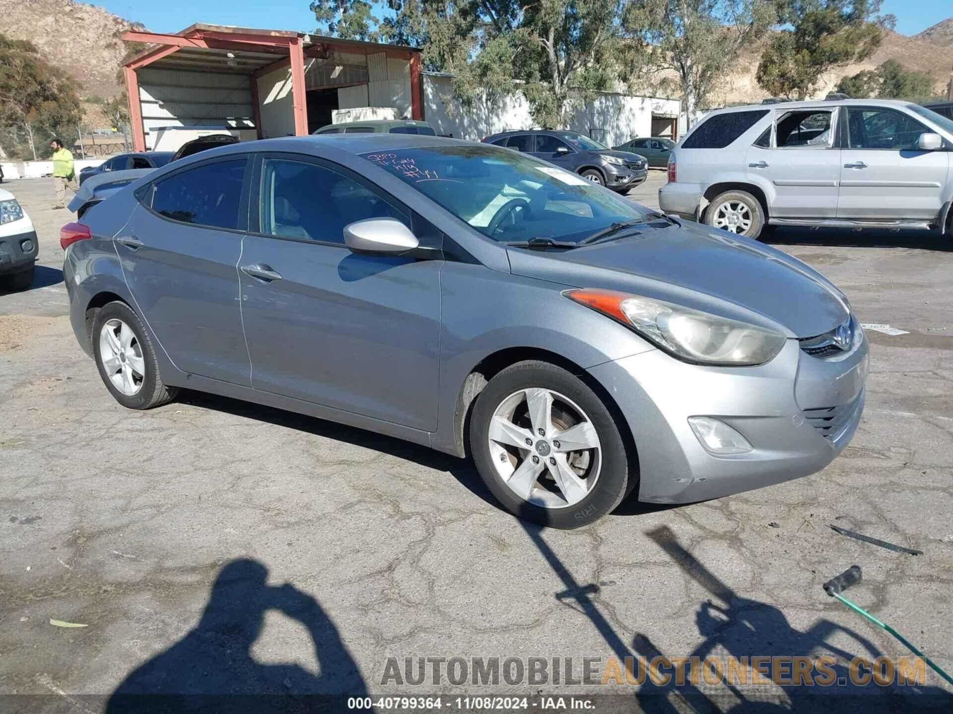 KMHDH4AE9DU987655 HYUNDAI ELANTRA 2013