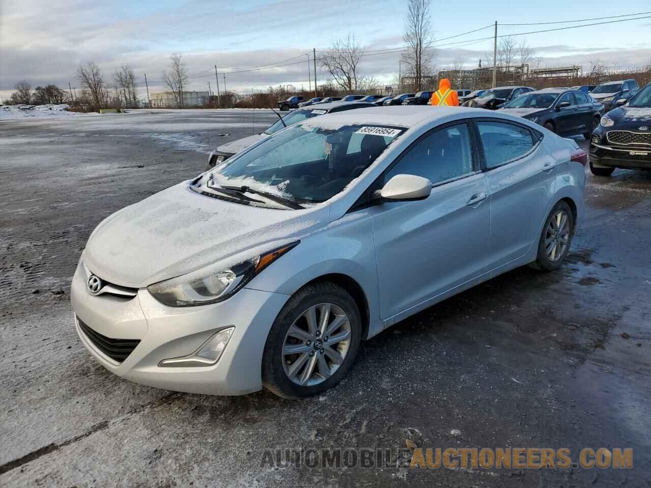 KMHDH4AE9GU509529 HYUNDAI ELANTRA 2016