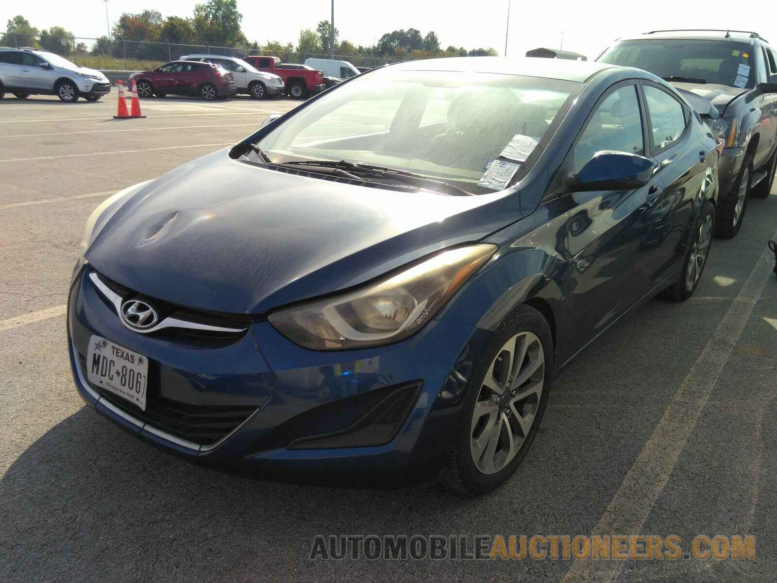 KMHDH4AE9GU583131 Hyundai Elantra 2016