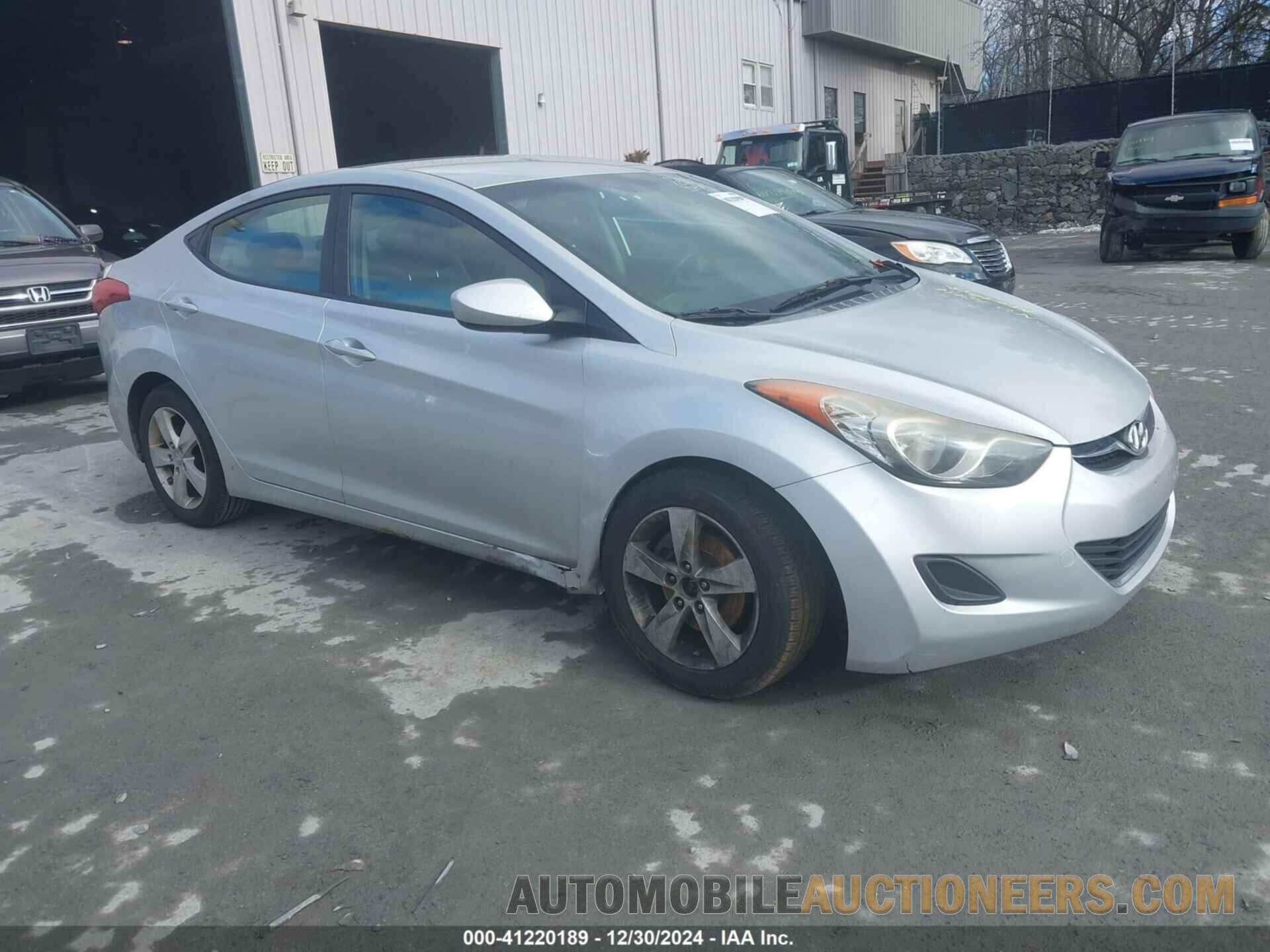 KMHDH4AEXBU136798 HYUNDAI ELANTRA 2011