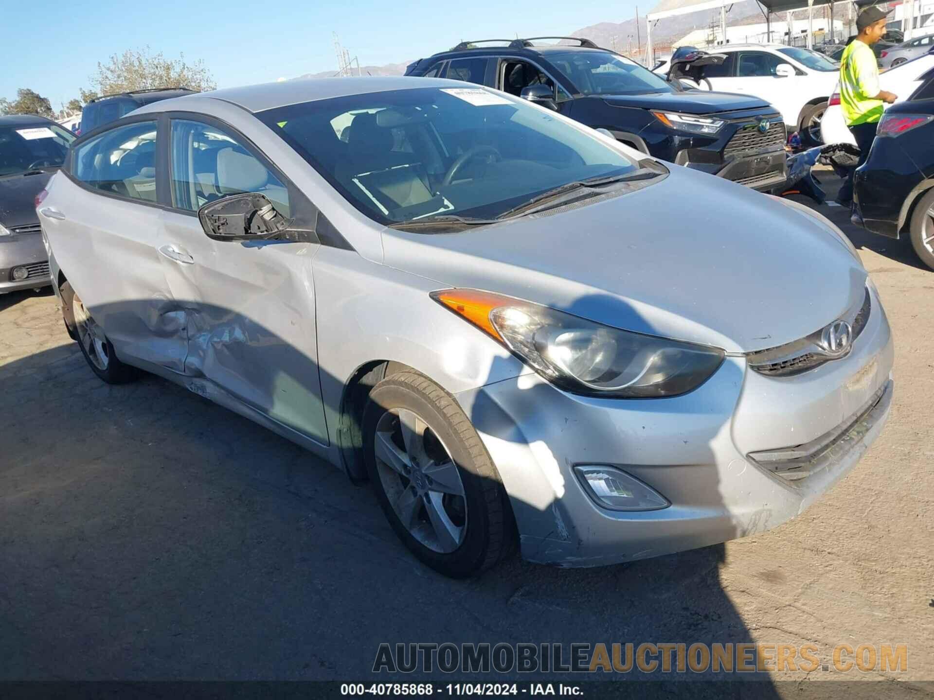 KMHDH4AEXDU500673 HYUNDAI ELANTRA 2013