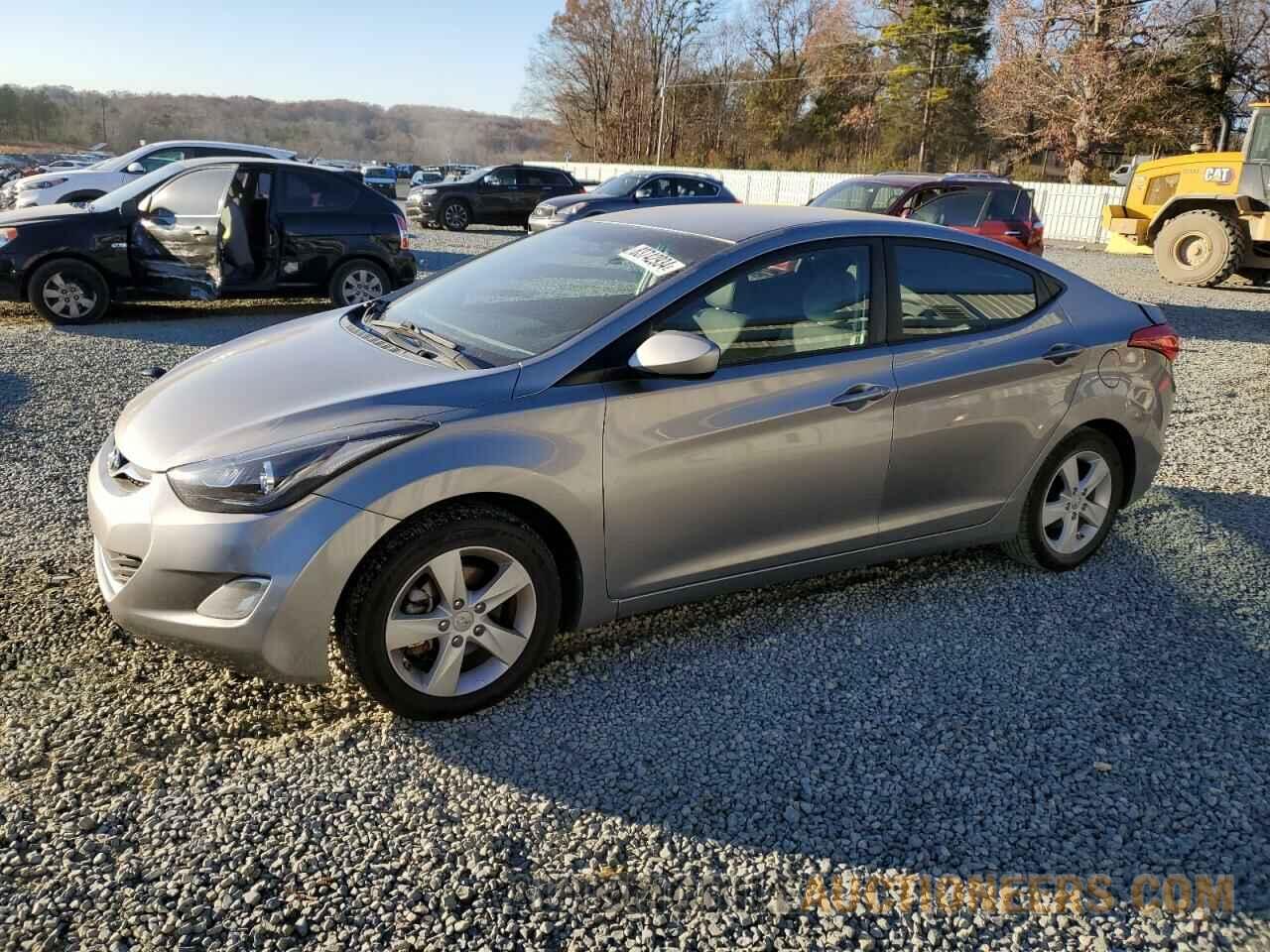 KMHDH4AEXDU517652 HYUNDAI ELANTRA 2013