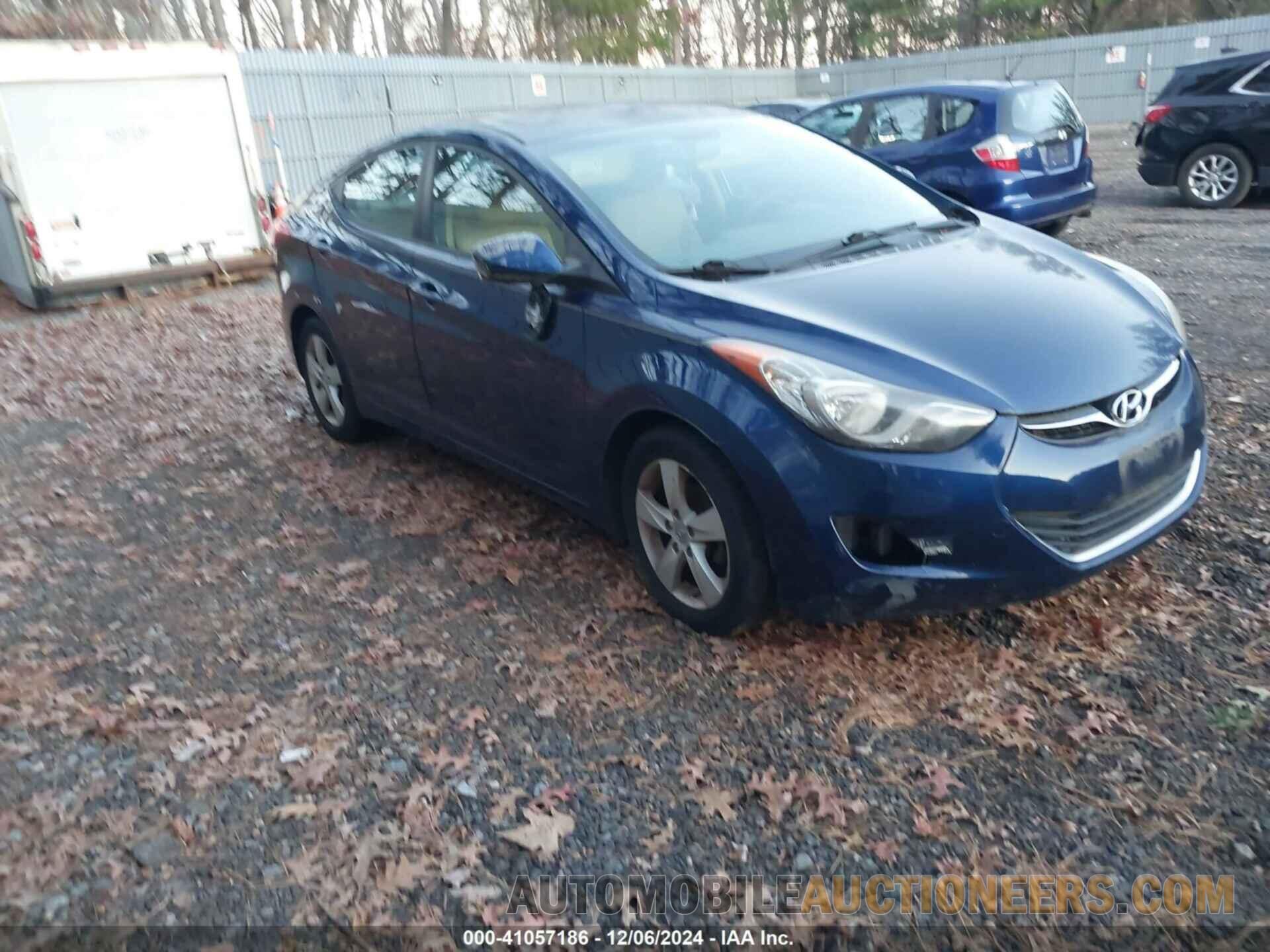 KMHDH4AEXDU684898 HYUNDAI ELANTRA 2013