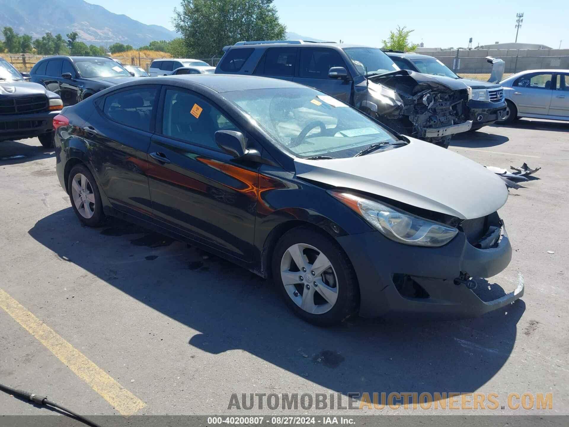 KMHDH4AEXDU898712 HYUNDAI ELANTRA 2013