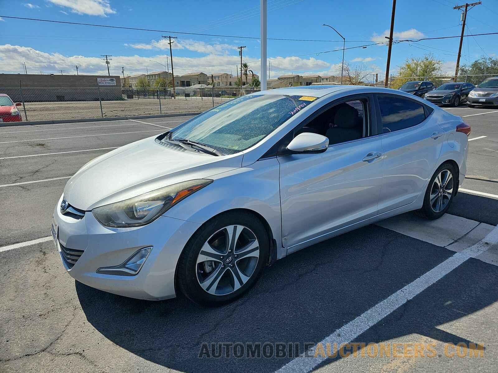 KMHDH4AH3GU488994 Hyundai Elantra 2016