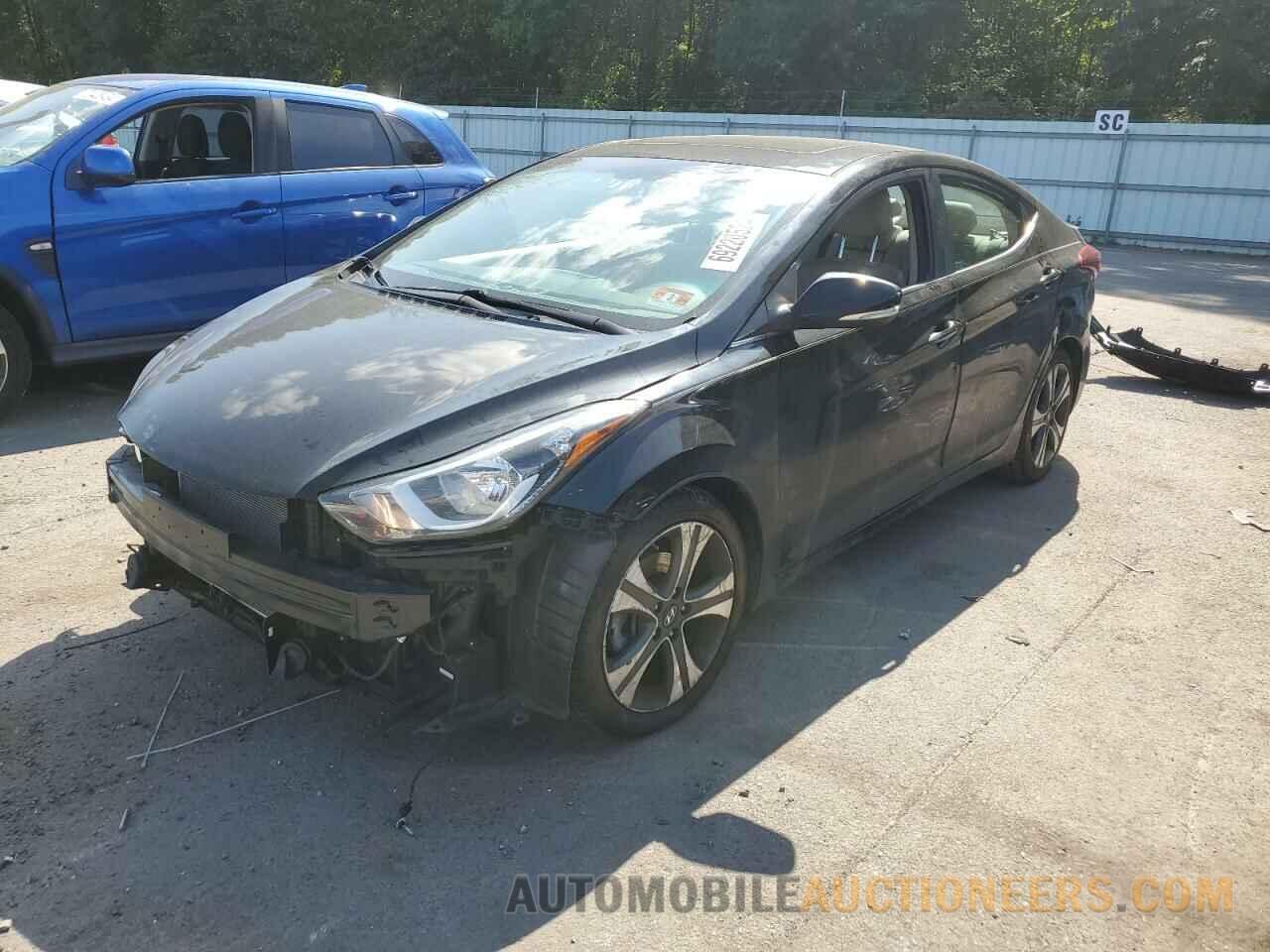 KMHDH4AH8FU370759 HYUNDAI ELANTRA 2015