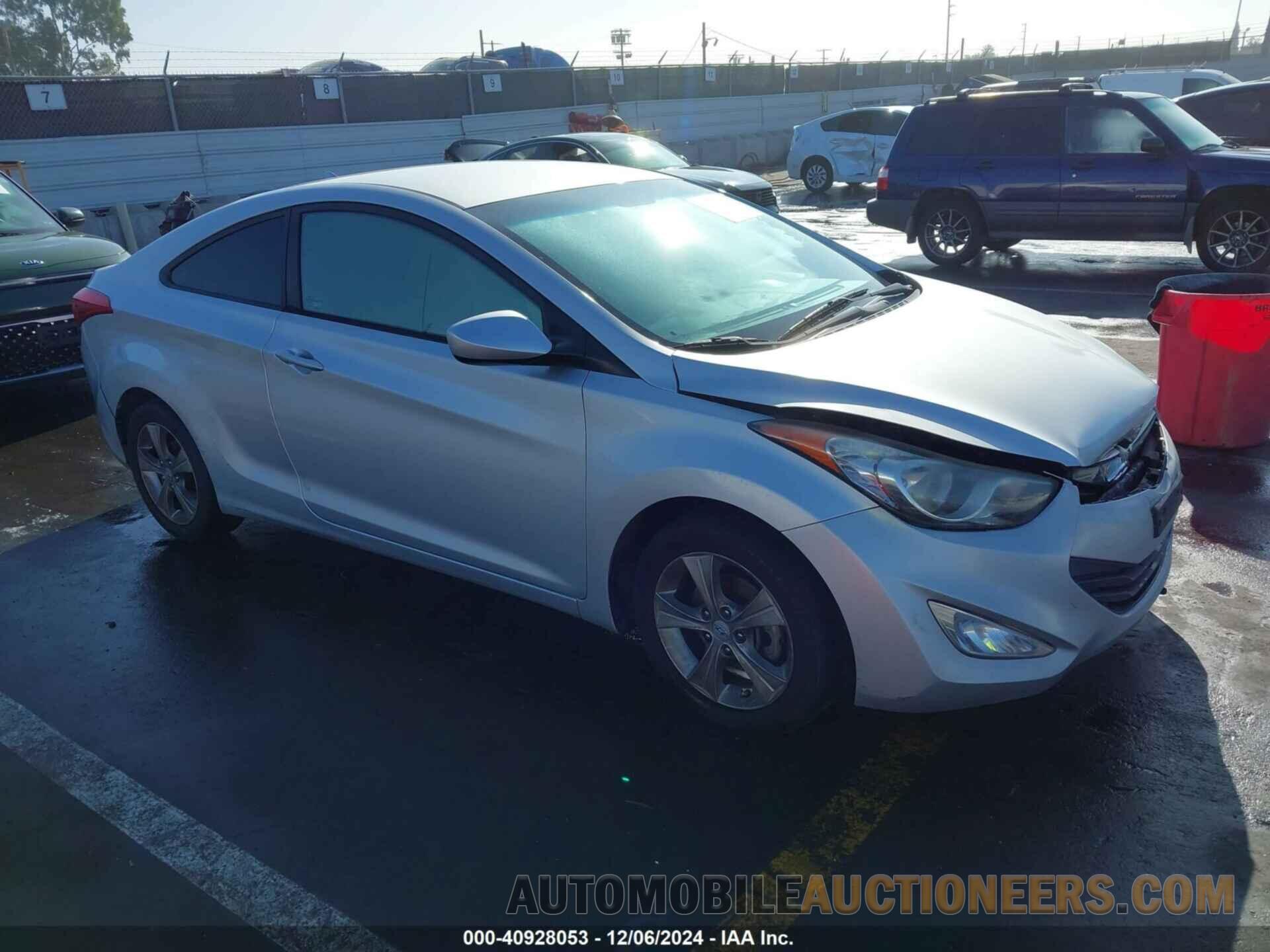 KMHDH6AE9DU010978 HYUNDAI ELANTRA 2013