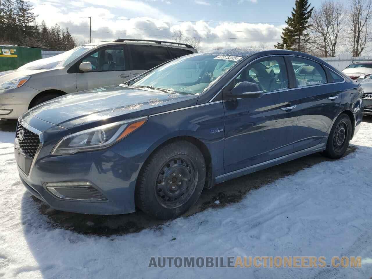 KMHE24L11GA008412 HYUNDAI SONATA 2016