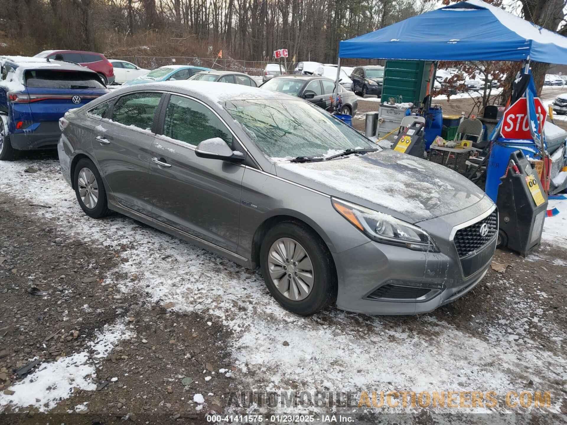 KMHE24L17HA056157 HYUNDAI SONATA HYBRID 2017