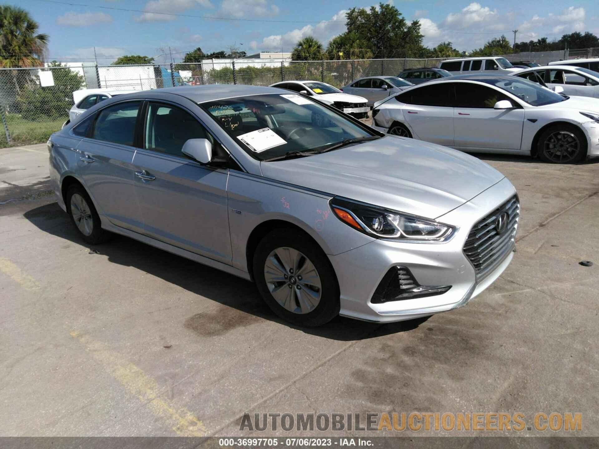 KMHE24L32KA085090 HYUNDAI SONATA HYBRID 2019