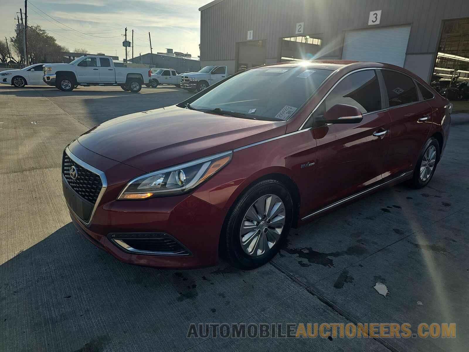 KMHE24L33HA070946 Hyundai Sonata Hybrid 2017