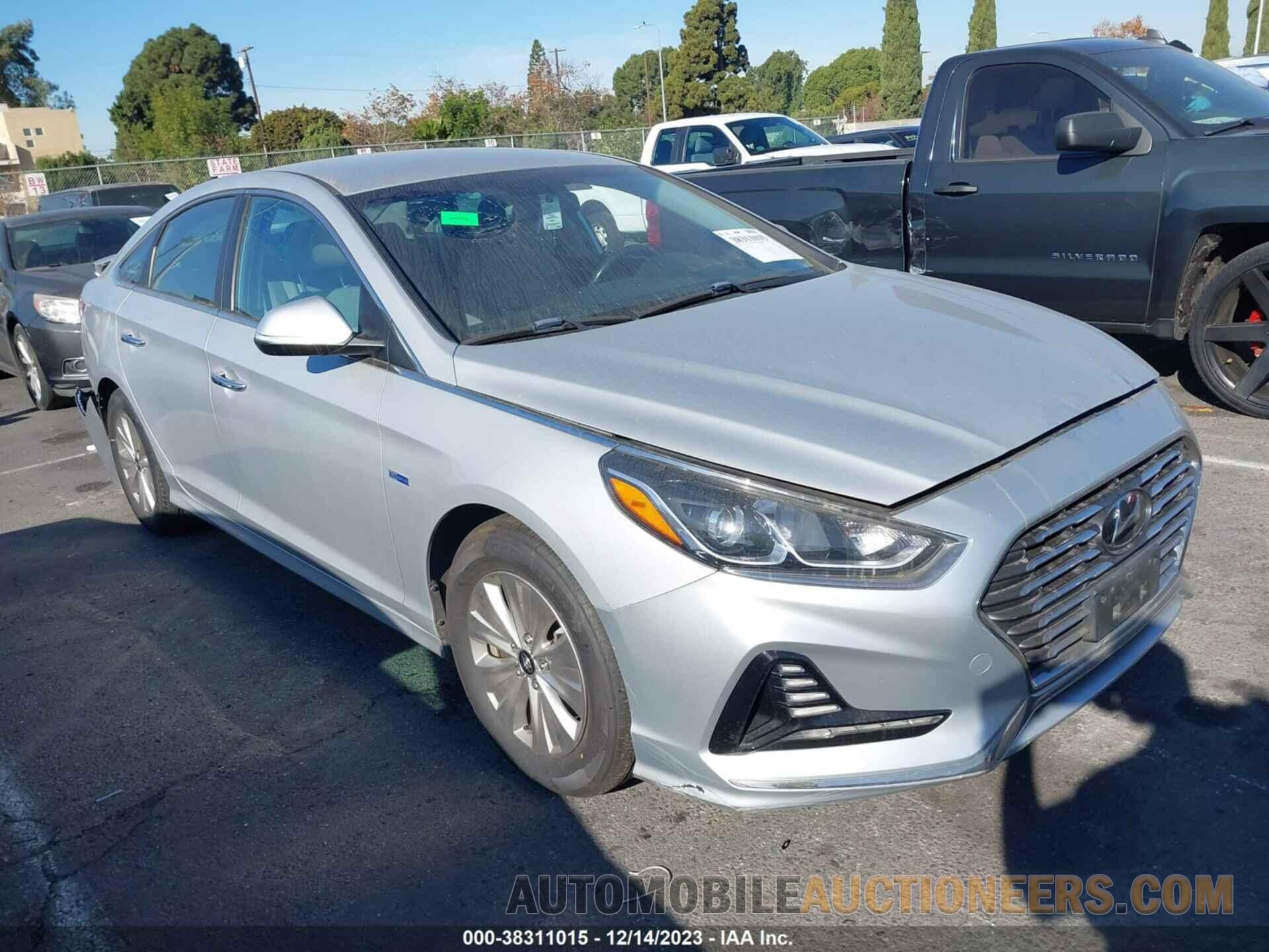 KMHE24L35JA081078 HYUNDAI SONATA 2018