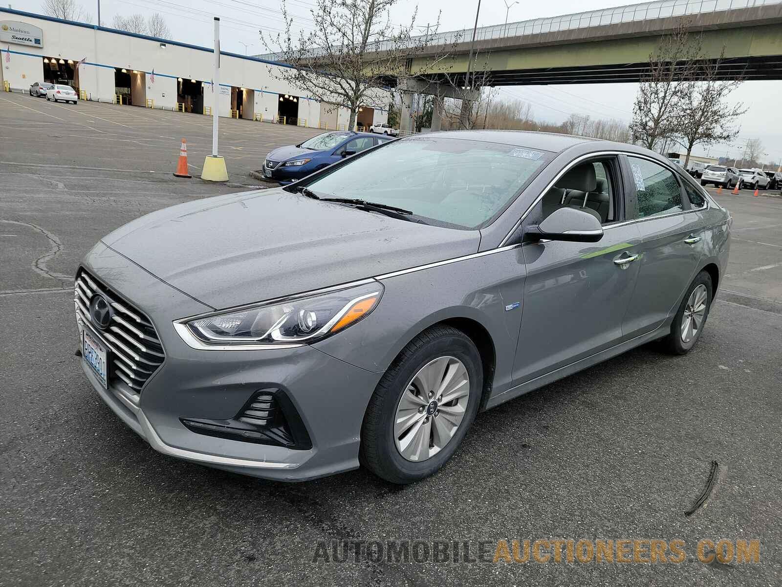 KMHE24L35KA094303 Hyundai Sonata Hybrid 2019