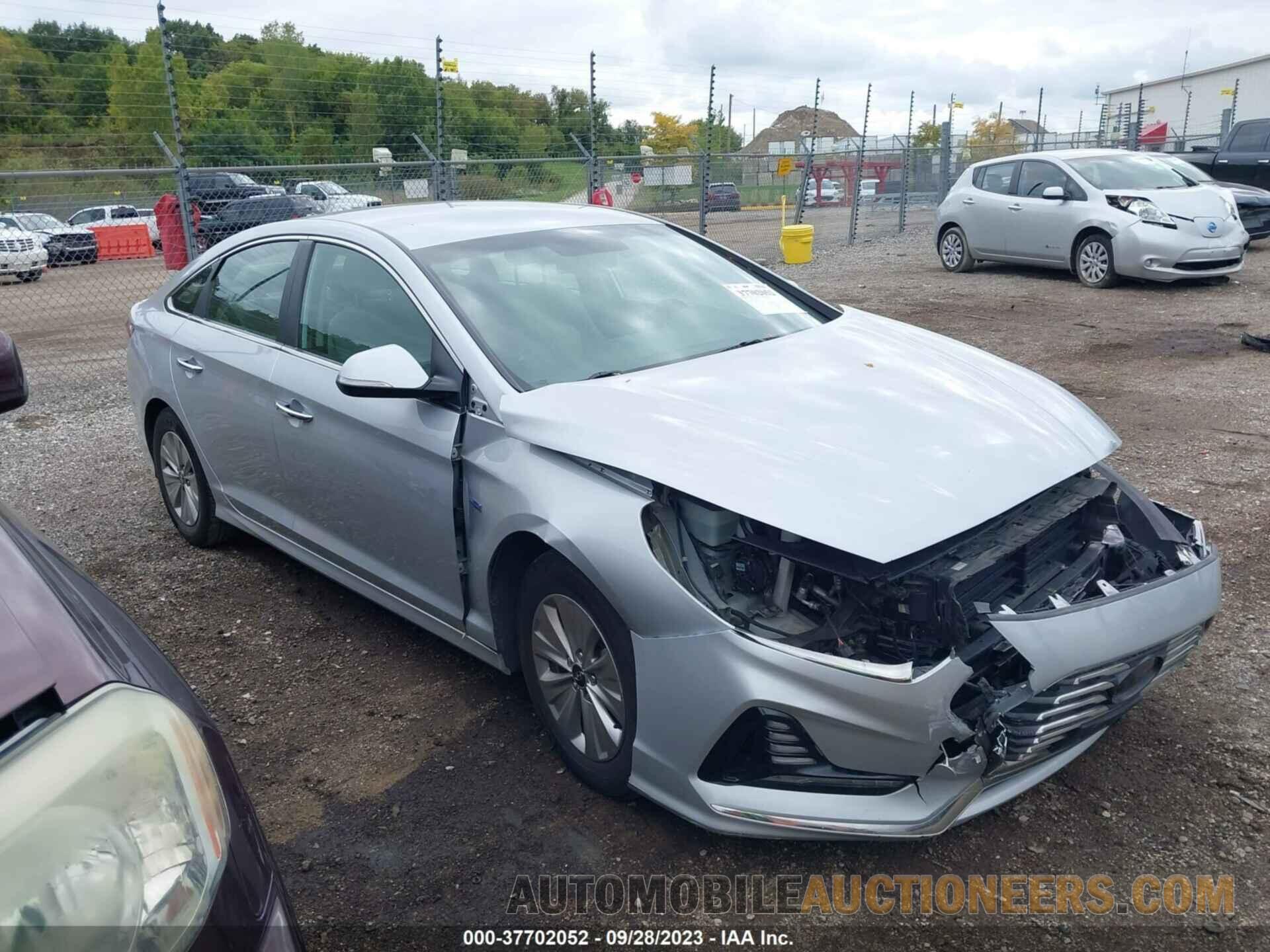 KMHE24L39KA085197 HYUNDAI SONATA HYBRID 2019