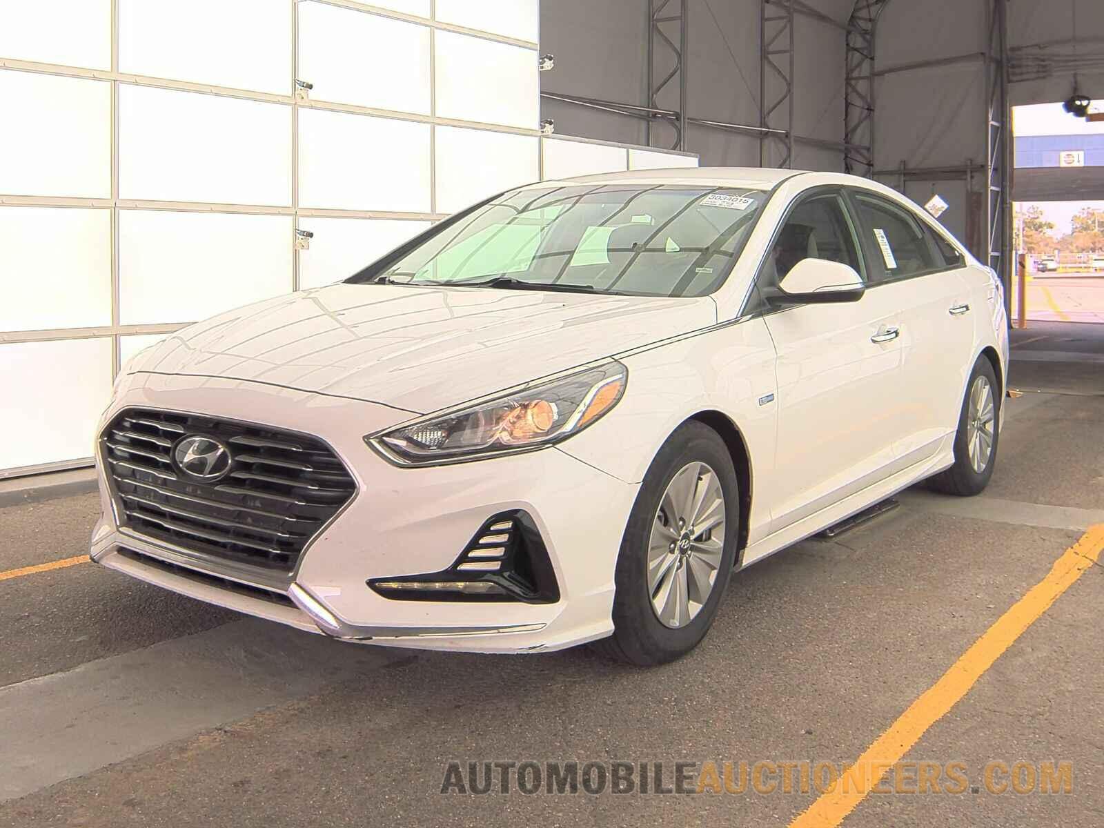 KMHE24L39KA092053 Hyundai Sonata Hybrid 2019