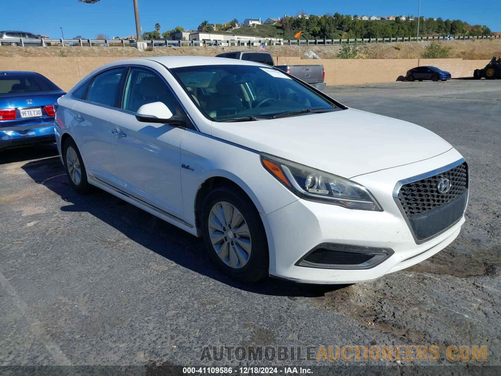 KMHE24L3XHA066666 HYUNDAI SONATA HYBRID 2017