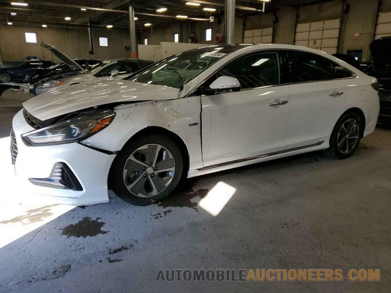 KMHE34L31JA084041 HYUNDAI SONATA 2018