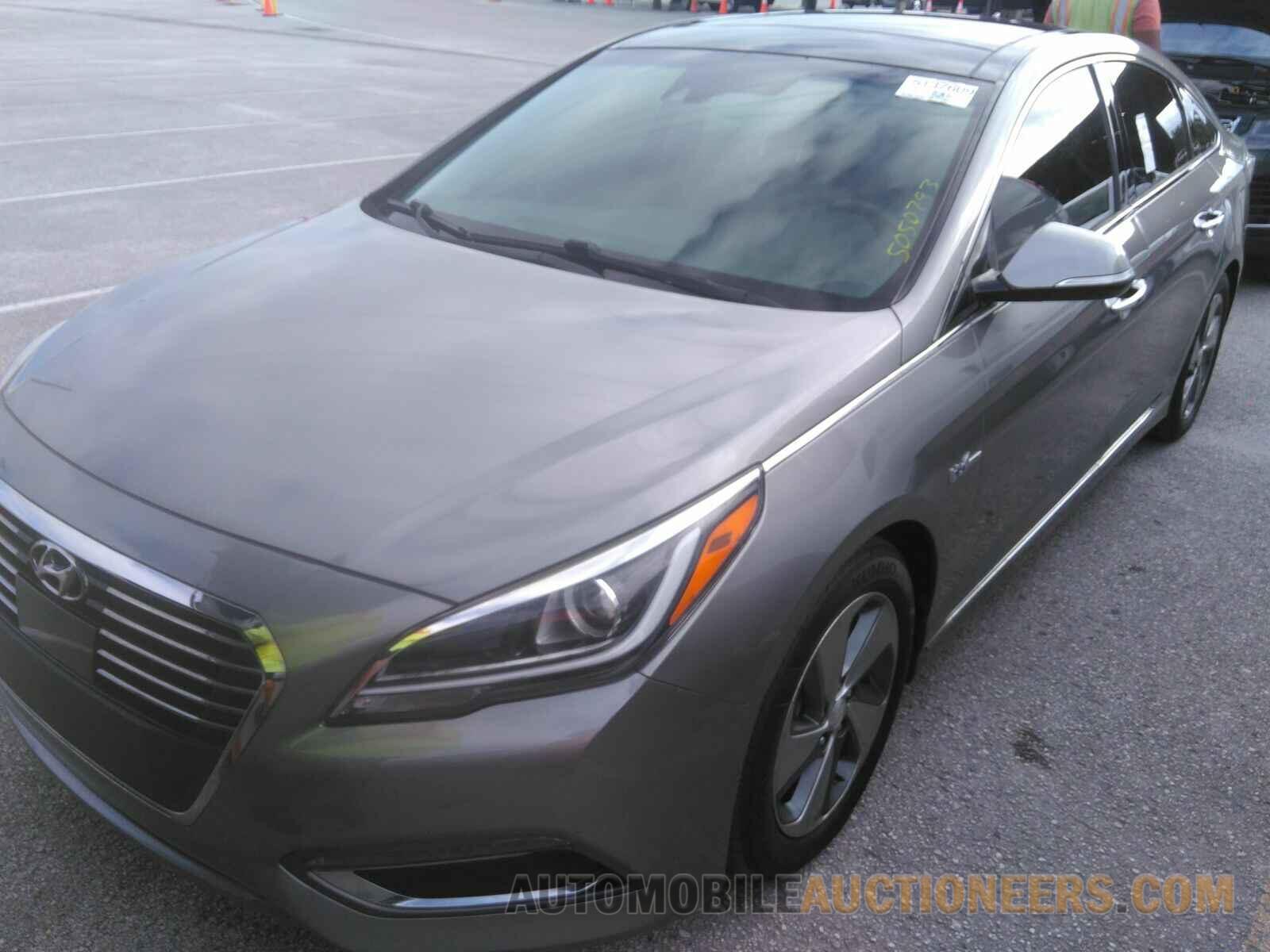 KMHE34L32HA064388 Hyundai Sonata Hybrid 2017